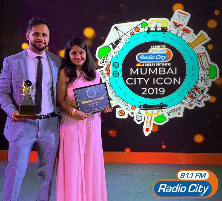 Awarded the Best Digital Marketing Course by radio city